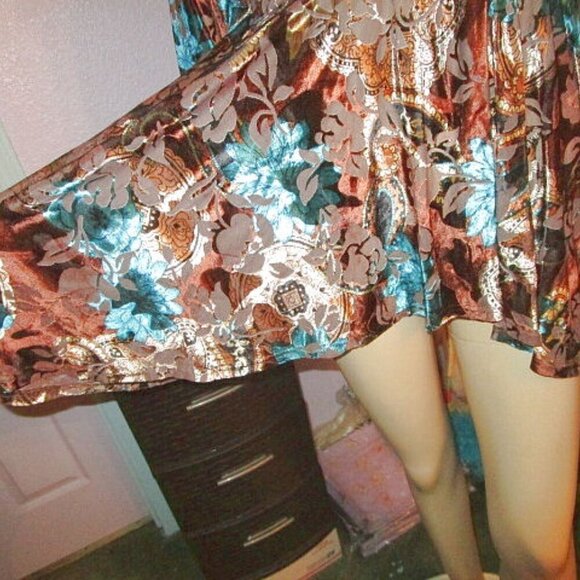 MECHANT Burnout VELVET Blouse Size L TOP Tunic 3/4 SLEEVES Asymmetrical FLOWY - Picture 4 of 11